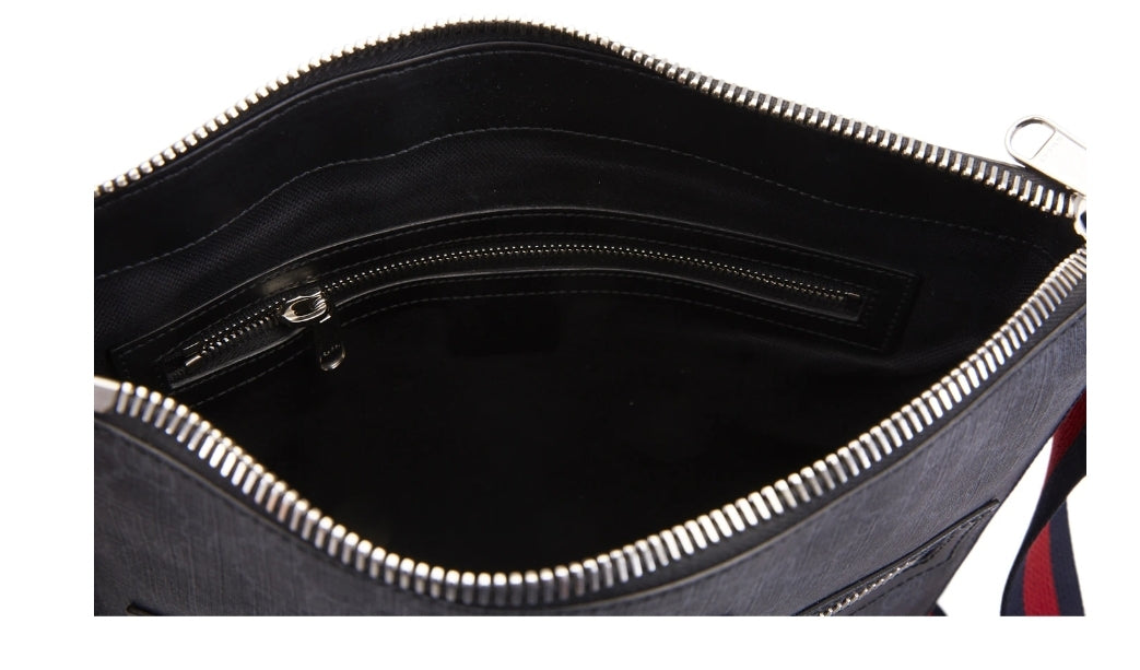 Gucci Messenger GG Supreme Black/Grey